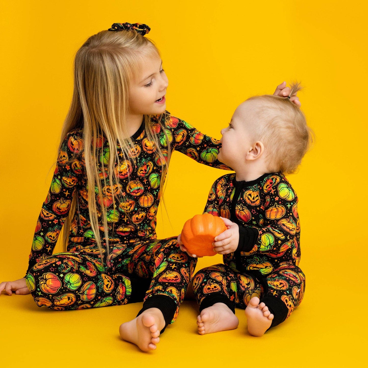 Long Sleeve Bamboo Pajamas | Spooky Pumpkins